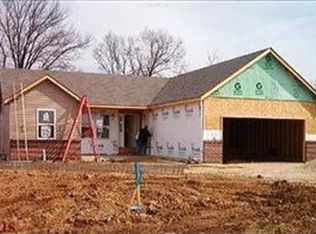 142 Lake Tucci Cir, Wright City, MO