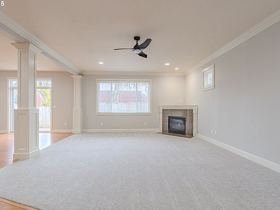 4th image of 10009 NE 28th Pl