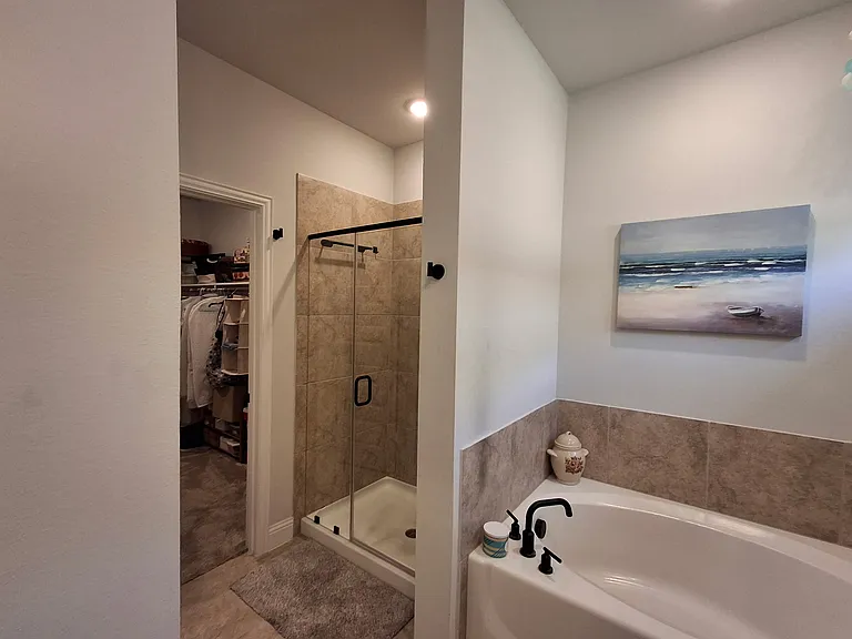 255 Sun Harvest Dr — Photo 2