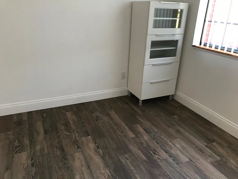 2032 N Carpenter Rd — Photo 18