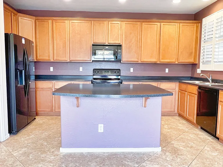113 E Palomino Dr — Photo 8