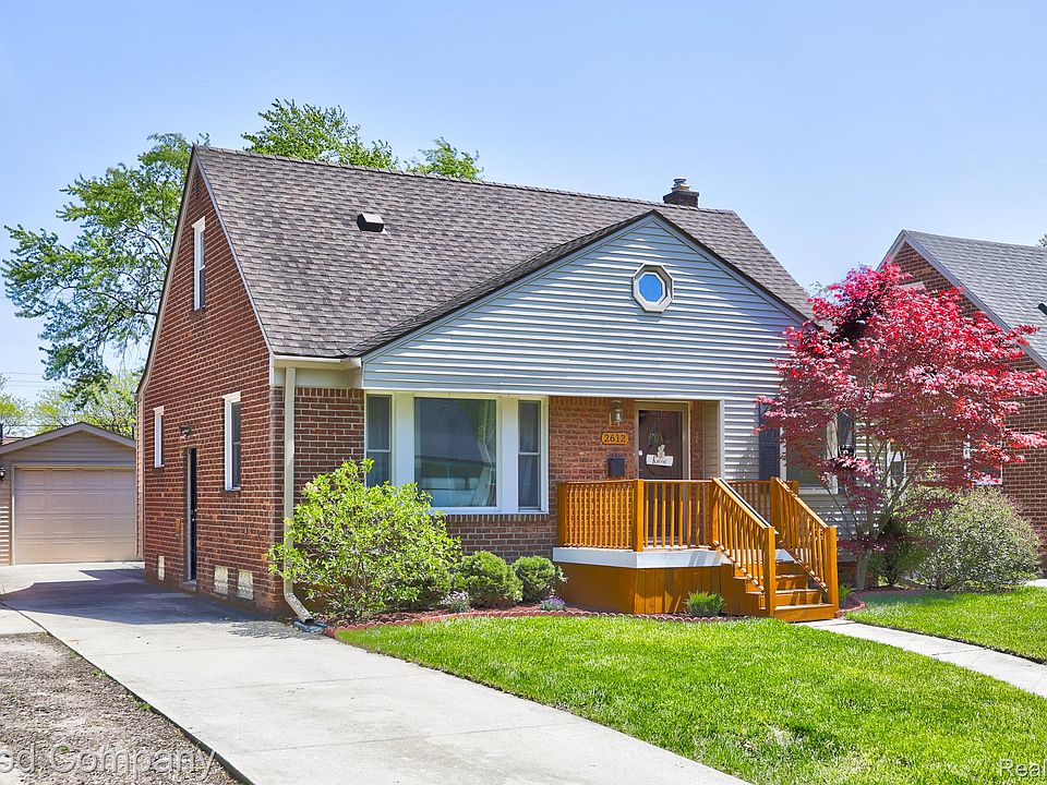 1st image of 2612 N Wilson Ave