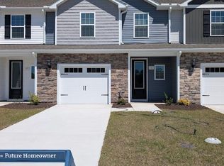 101 Commons View Drive, Hampstead, NC 28443