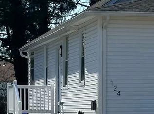 124 Spruce Ave, Bellmawr, NJ 08031