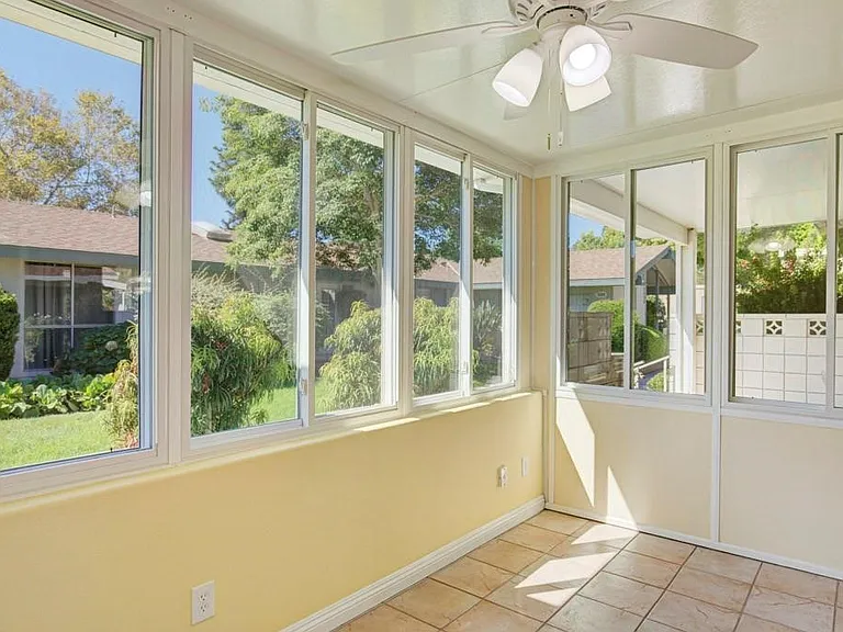 516 Calle Aragon #C — Photo 11