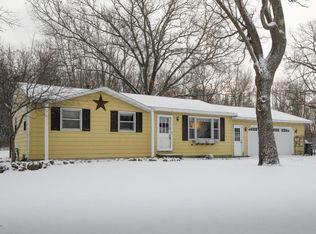 57385 Hamilton Dr, Mattawan, MI 49071