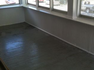 1043 11th St, Huntington, WV 25701