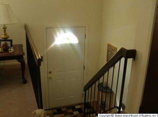 251 Grantwood Ave, Staten Island, NY 10312