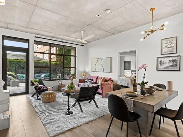 288 3rd St Unit 213, Oakland, CA 94607