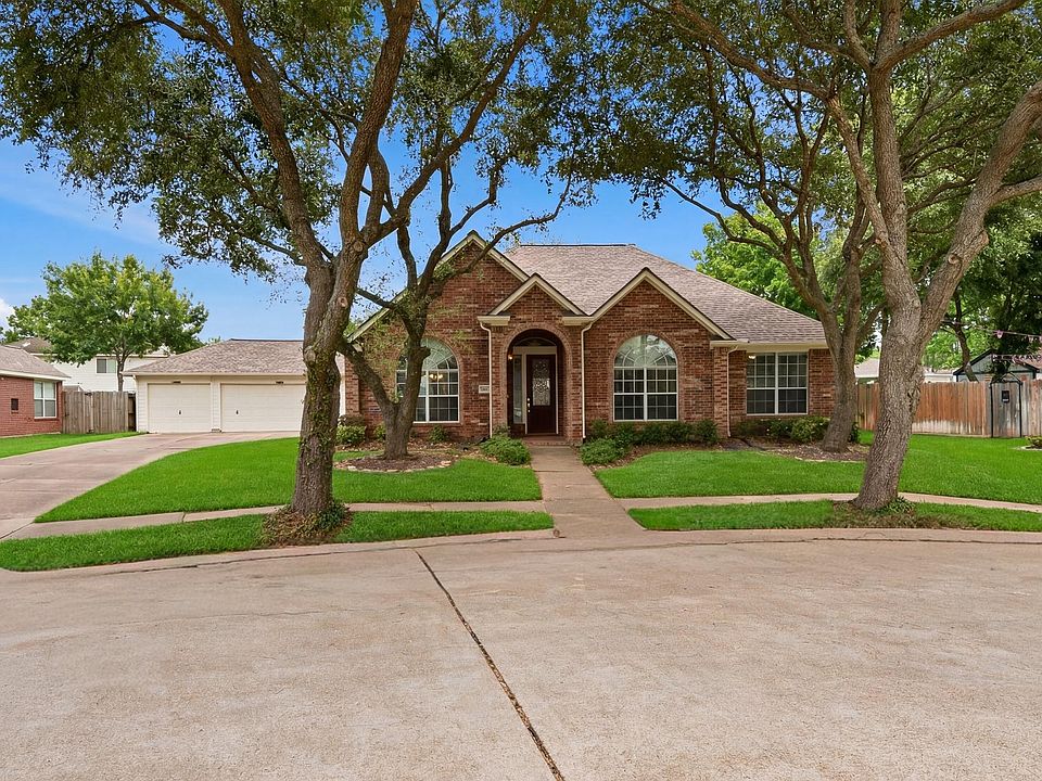 1st image of 6523 Canyon Chase Dr