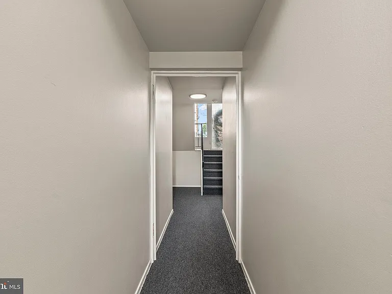 1714 Rhawn St #2A — Photo 9