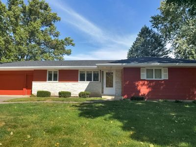 999 Glendale Park Dr, Hampton, IA, 50441