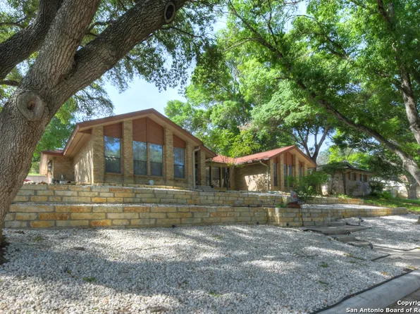 6022 NORTHGAP ST, Windcrest, TX 78239