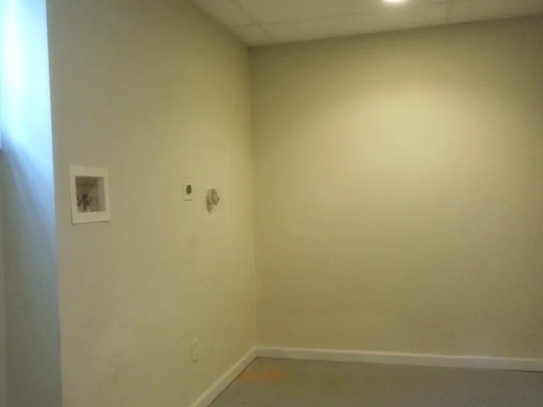 100 Fairfax Dr — Photo 10