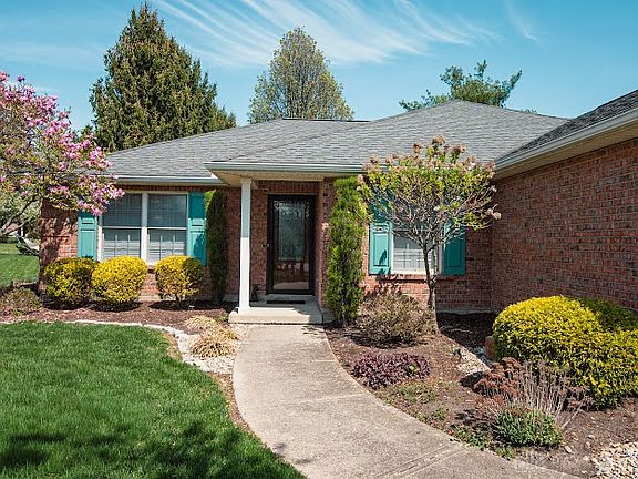 3rd image of 2455 Lupine Ct