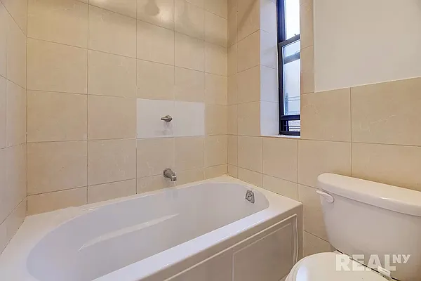 Rented by REAL New York | media 14