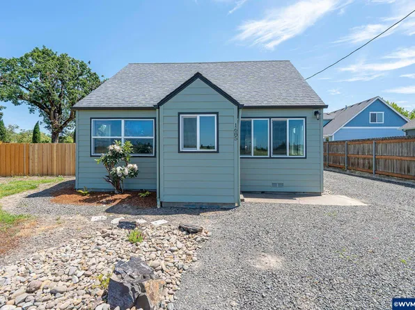 1685 S 12th St, Lebanon, OR 97355