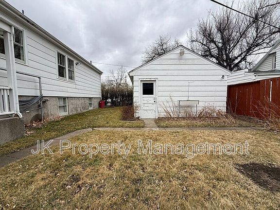 4th image of 115 16th St N