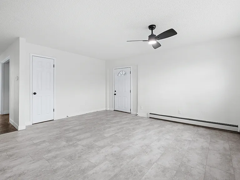 16450 E 14th Pl #52 — Photo 4
