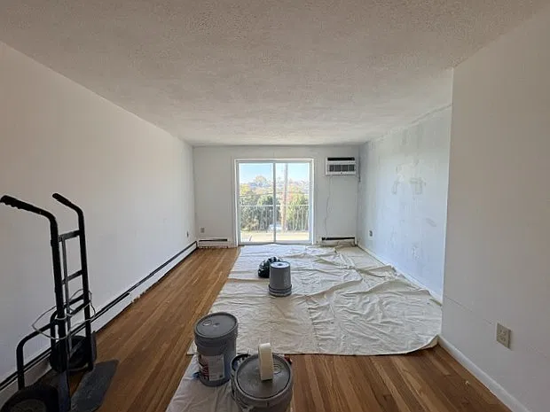 2 bed, $2,295 — Photo 1