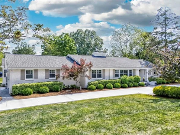 1801 East Rd, Virginia Beach, VA 23454