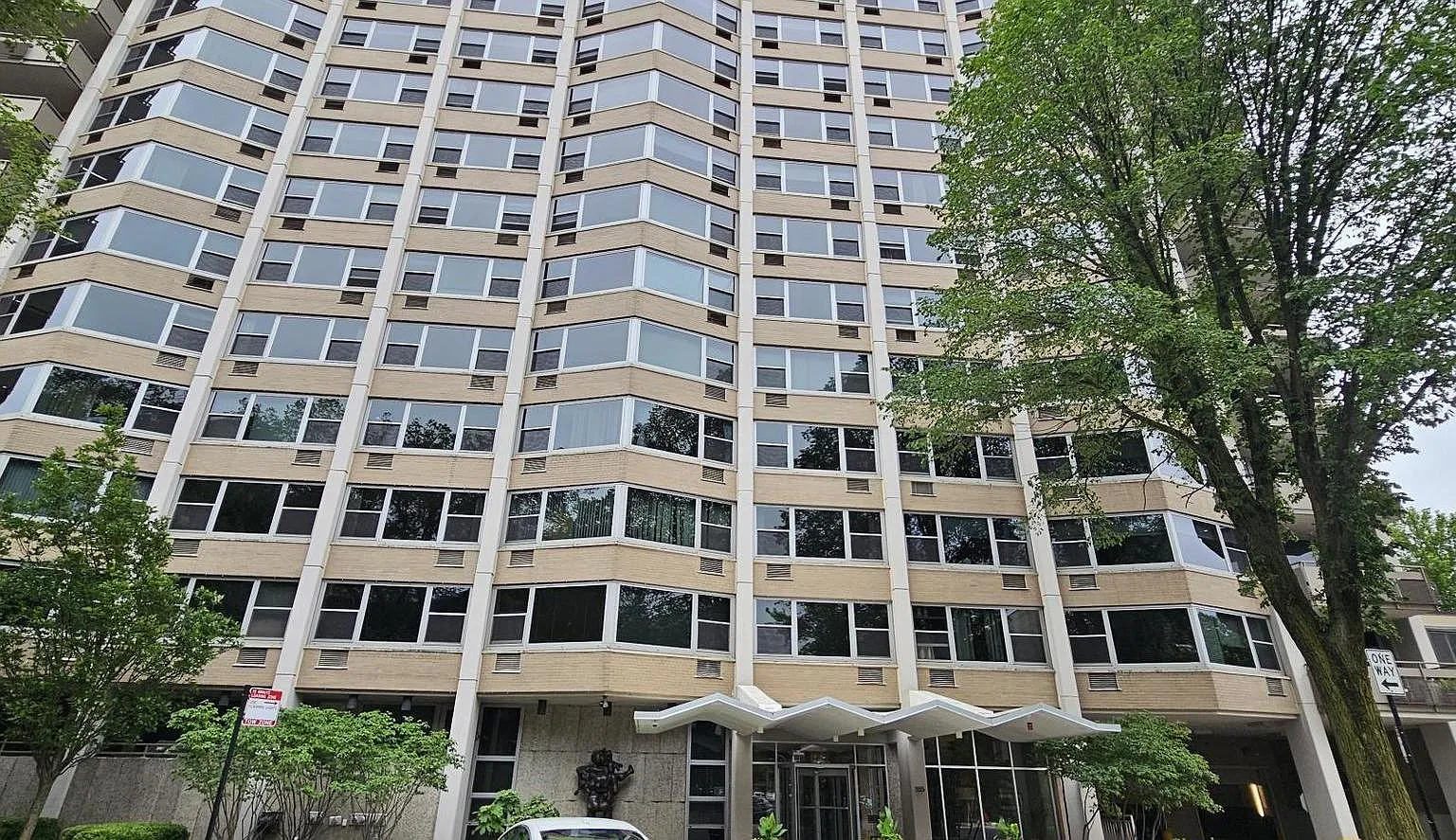 Studio, 445 sqft, $1,487 — Photo 1