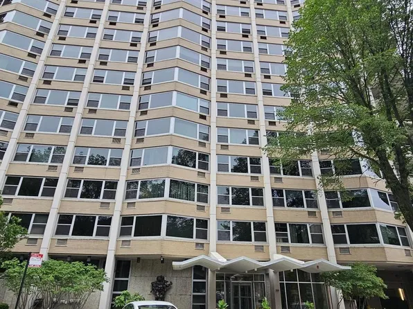 555 W Cornelia Ave APT 1909, Chicago, IL 60657