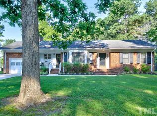 6 Brookwood Dr, Smithfield, NC 27577