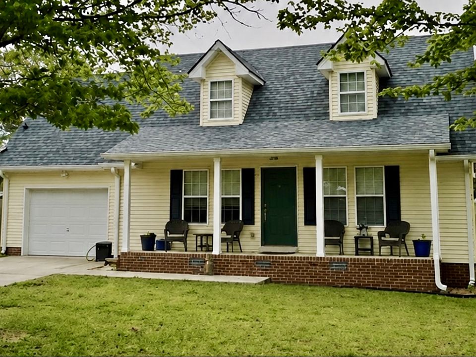 1st image of 140 Silver Leaf Cir
