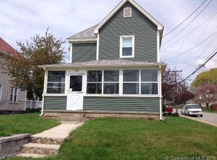 100 Allen St, Groton, CT 06340