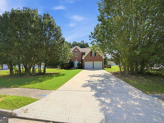 2nd image of 9229 Carnes Crossing Cir