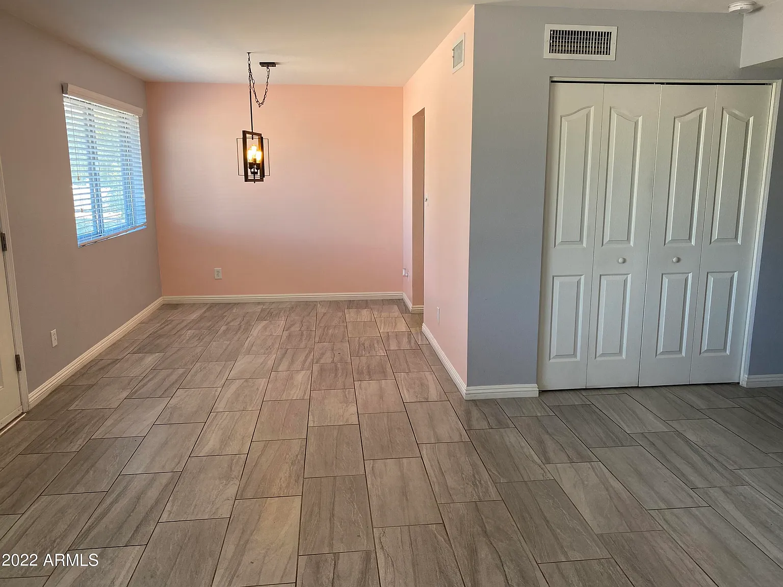 3 bed, 2.0 bath, 1092 sqft, $2,100 — Photo 4