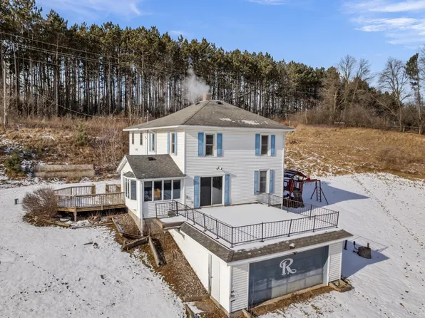 N35687 Richter Rd, Whitehall, WI 54773