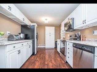 813 S Grand Ave, Waukesha, WI 53186