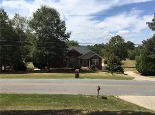 231 Kimwood Dr, Cedartown, GA 30125