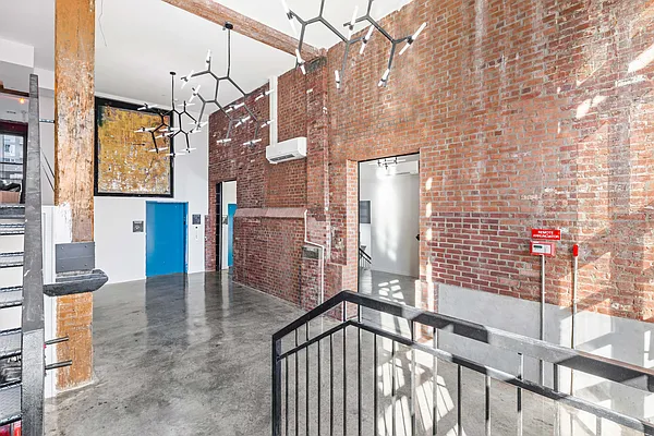 Rented by Compass | media 6