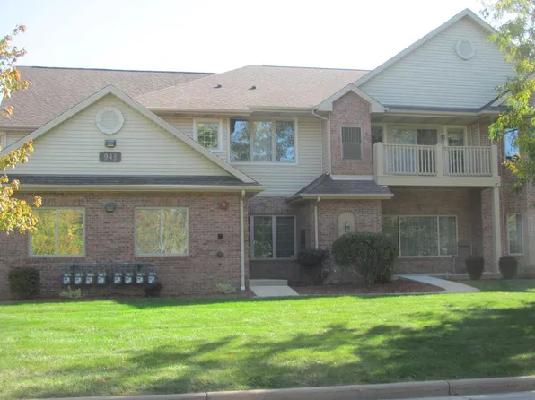 943 Hunter DRIVE #51, Mount Pleasant, WI 53406