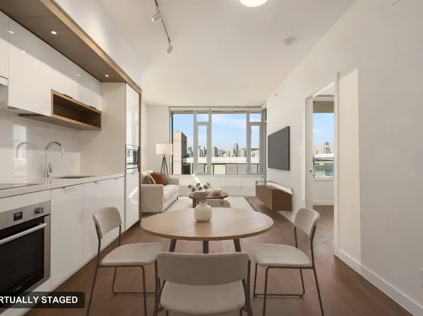 1661 Quebec St #1408, Vancouver, BC V6A 0H2