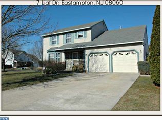 7 Liat Dr, Eastampton, NJ 08060
