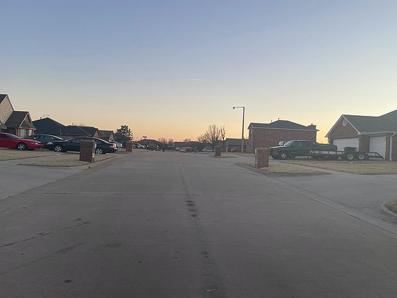 5th image of 4709 Fawn Run Dr