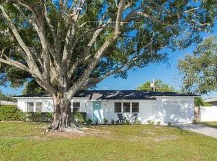 5830 15th Way N, Saint Petersburg, FL 33703