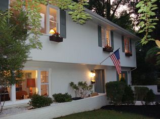 1104 Roberta Ct #102, Mc Lean, VA 22101