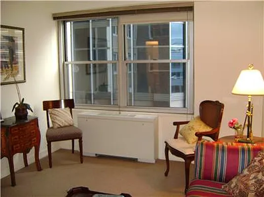 Sold by Warburg | media 23