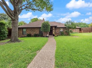 1616 Emory Cir, Plano, TX 75093