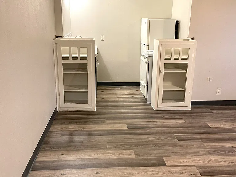 610 Summit Avenue — Photo 39