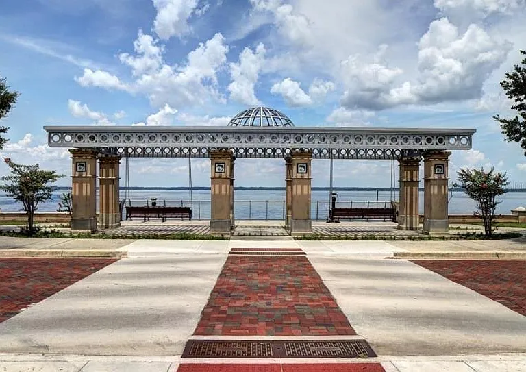 Two mile Riverwalk