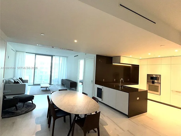 300 Biscayne Boulevard Way #4209 — Photo 1
