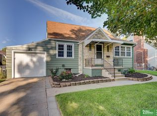 6032 S 41st St, Omaha, NE 68107