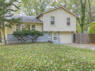 7216 Harris Ave, Raytown, MO 64133
