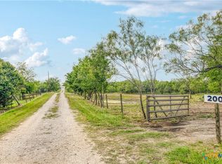 200 Armstrong Rd, Lockhart, TX 78644